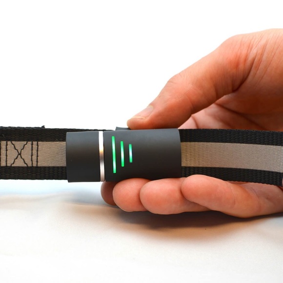 ✨ HOST PICK ✨ POD Pet GPS Tracker Brand New Never Used - Picture 3 of 3